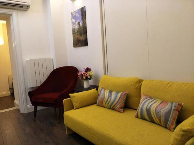 Lovet Homestay Londen Buitenkant foto
